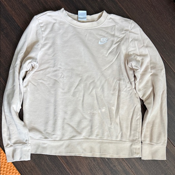 Nike Tops - Nike Men’s Crewneck Sweatshirt in Pale Beige